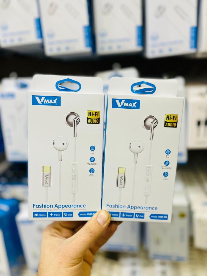 EARPHONE   سماعة اذنية VMAX في ماكس مخرج تايب سي TYPE C  رقم VHF 05