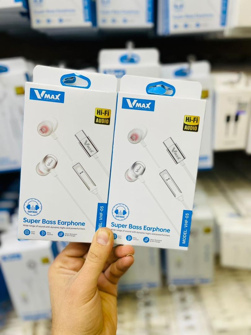 EARPHONE   سماعة اذنية VMAX في ماكس مخرج تايب سي TYPE C  رقم VHF 03